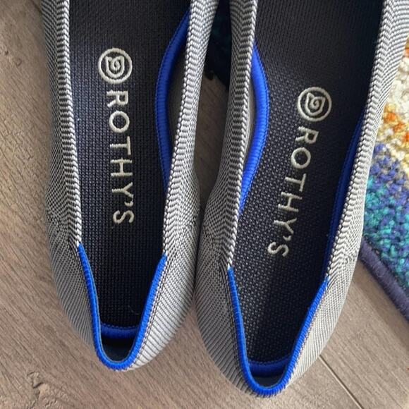 Rothy’s  the point size 8 gray woman’s flat shoes - Picture 6 of 9